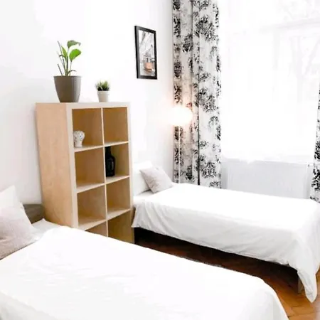 Gallys Apartment